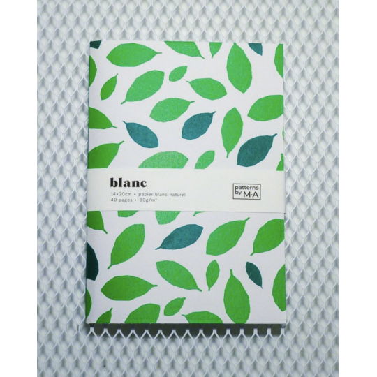 MAG - Petit Cahier Blanc - Listi - Patterns by M.A