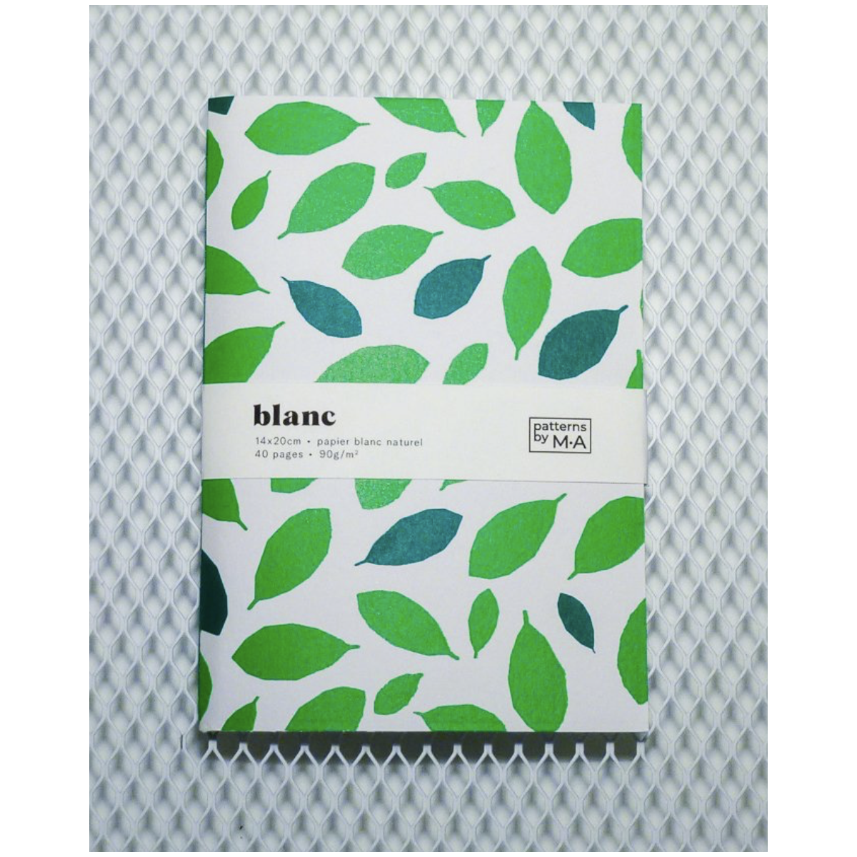 MAG - Petit Cahier Blanc - Listi - Patterns by M.A